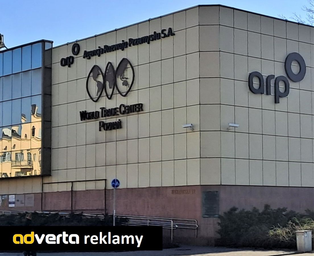 Litery 3D świetlne dla Agencji Rozwoju Przemysłu MTP w Poznaniu.